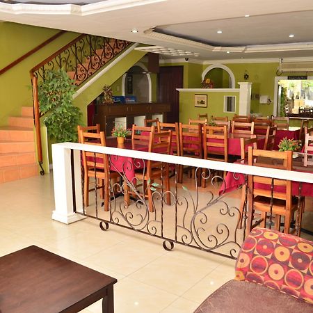 El Portal Inn Tagbilaran Exterior foto