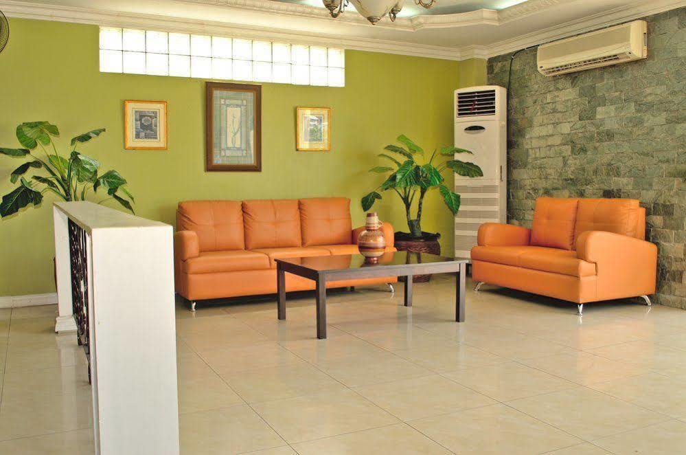 El Portal Inn Tagbilaran Exterior foto