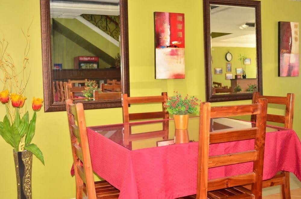 El Portal Inn Tagbilaran Exterior foto